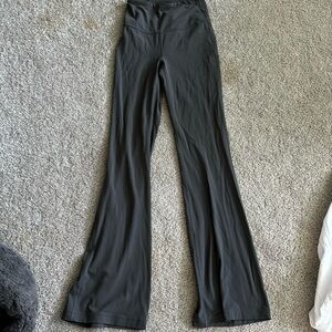 Lululemon  dark grey size 4